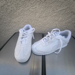 Puma Size 1.5 Kids $20