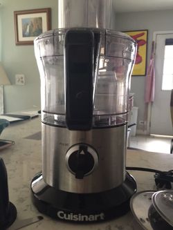 Cuisenart food processor