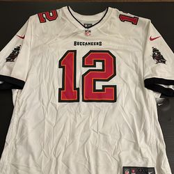 Tom Brady Tampa Bay Buccaneers Football Jersey