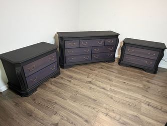 Dresser and 2 nightstands