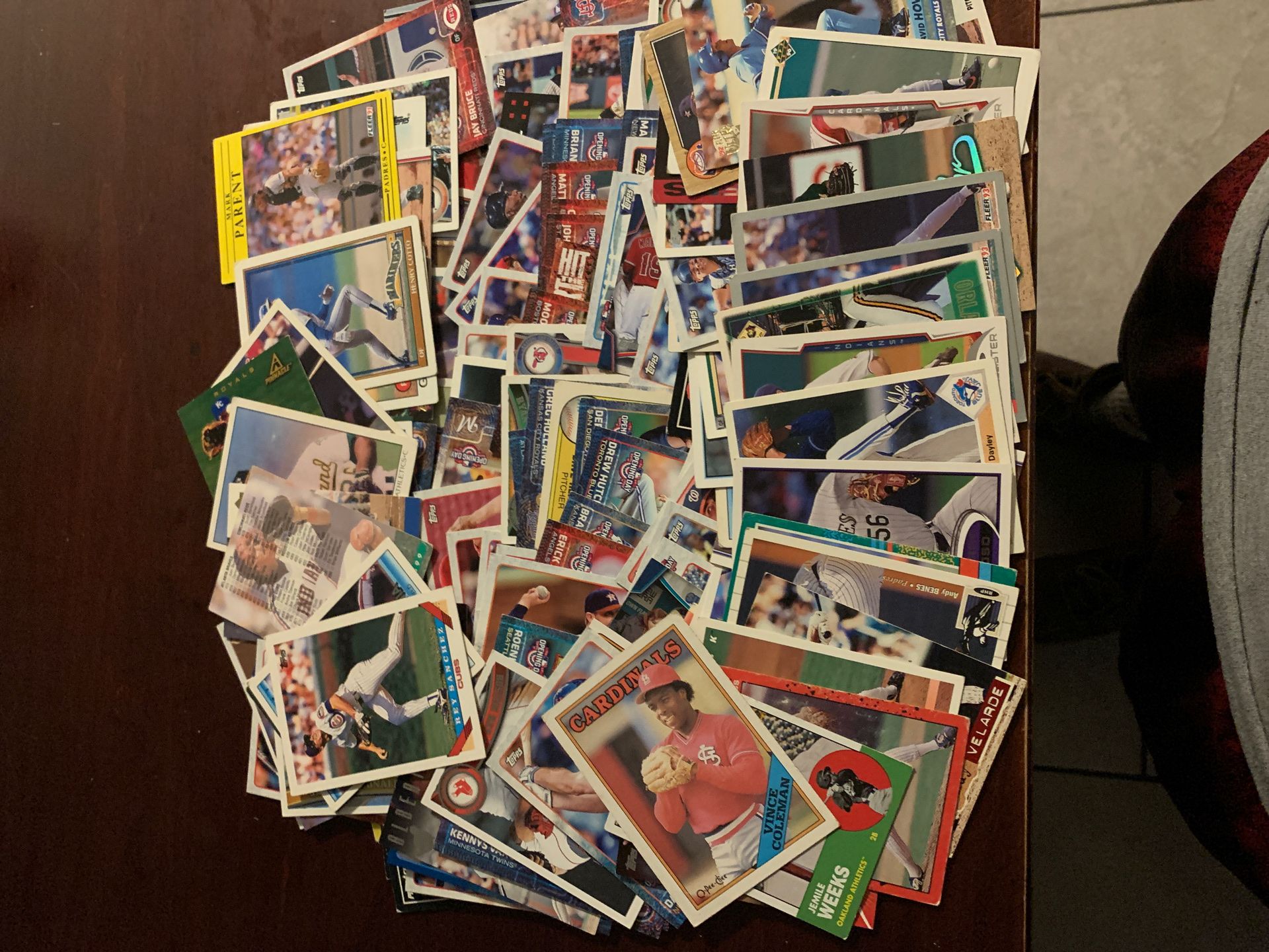 Base ball cards 150+