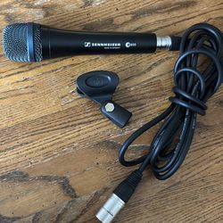 Sennheiser Dynamic Mic