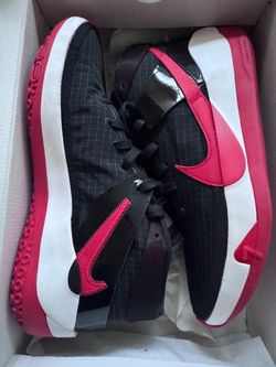 Never worn Nike KD and Air Max Black/Red Sz 11