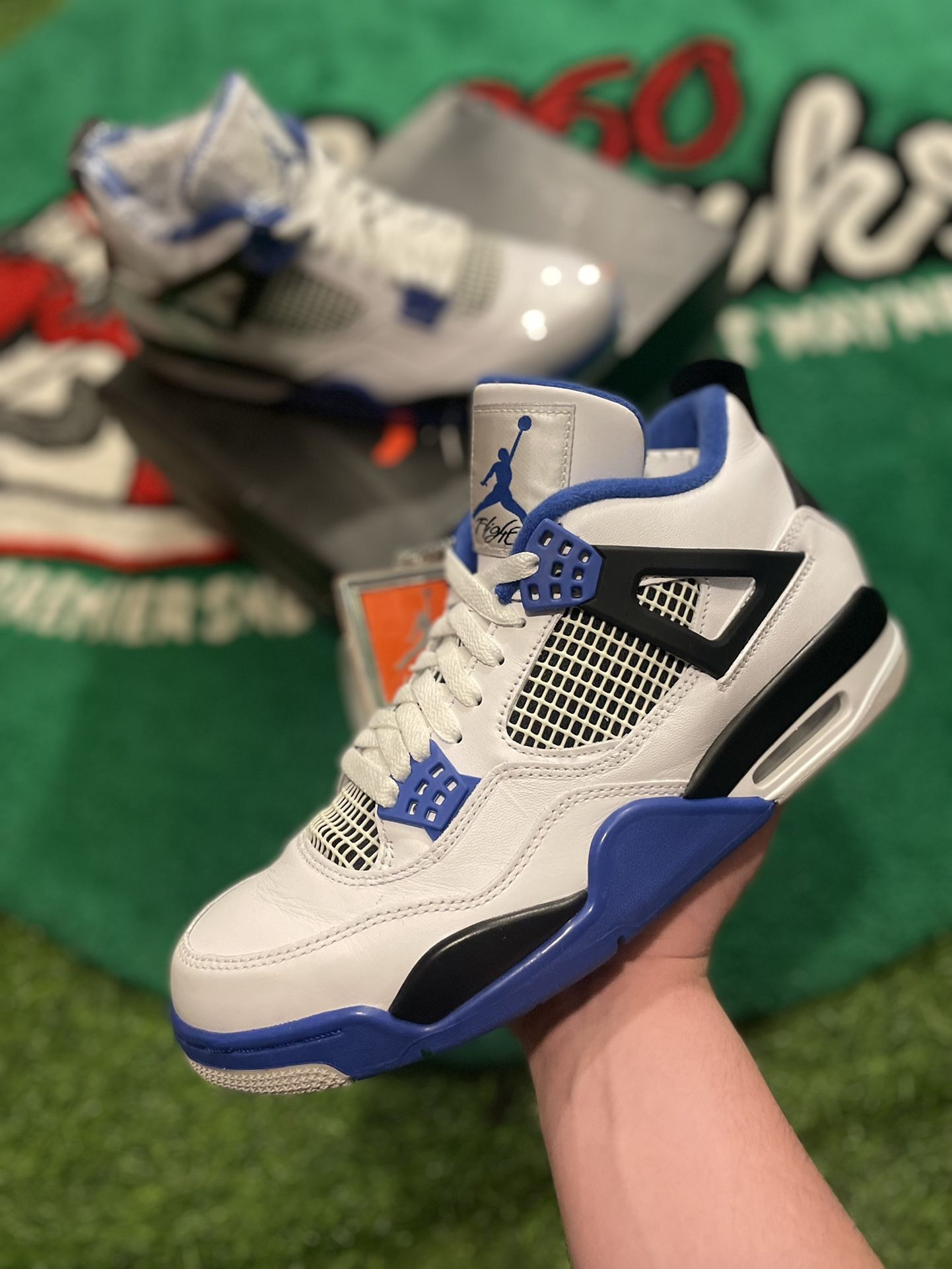 Jordan 4 Retro Motorsport