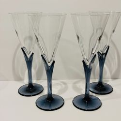 Luigi Bormioli Florian Blue Pattern Petal Stem Martini Glasses 8” Set of 4. Excellent condition.