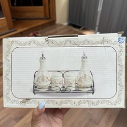 Salt And Pepper, Oil And vinegar Set