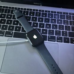 Apple Watch SE