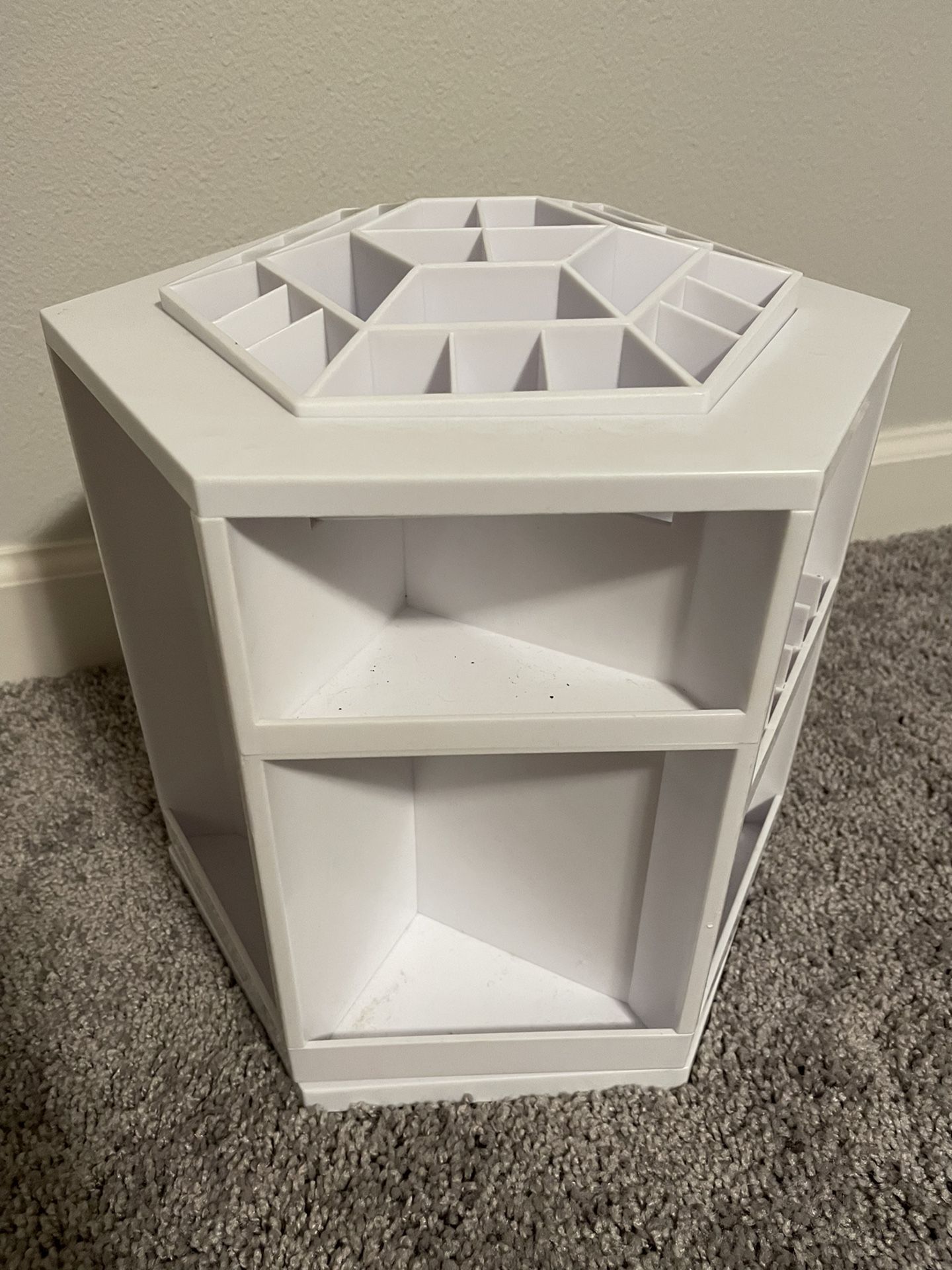 Cosmetic Organizer