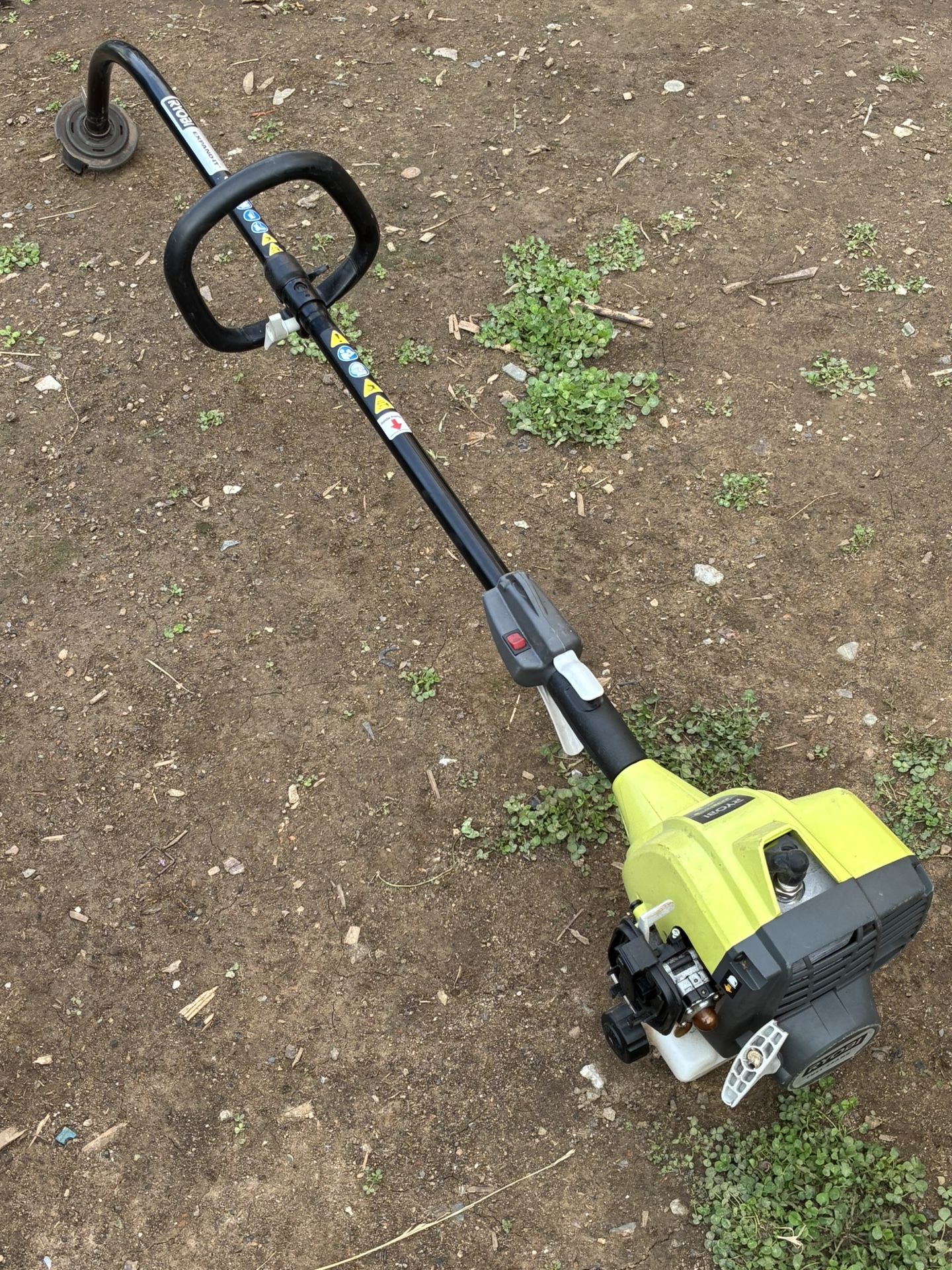 Ryobi Gas Weedwacker / Trimmer
