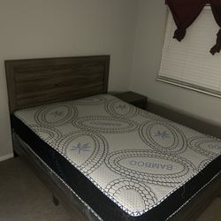 Queen Bed Set 