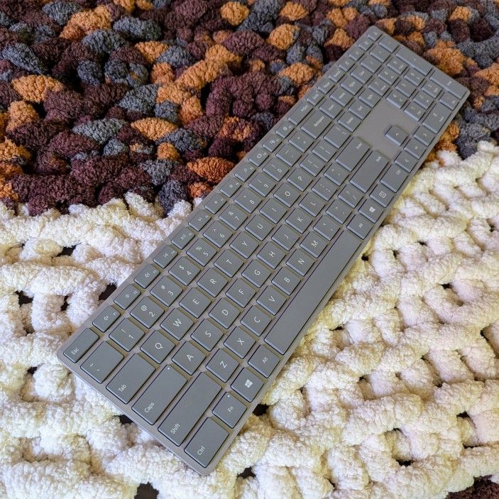 Microsoft Surface Bluetooth keyboard