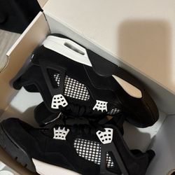 White Thunder Jordan 4s