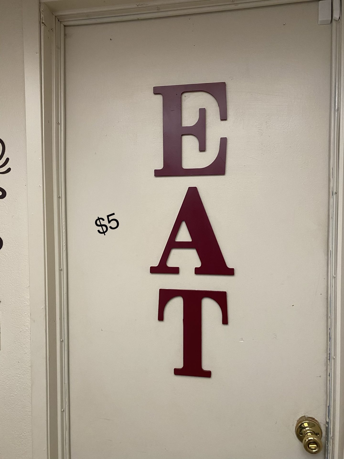 EAT sign