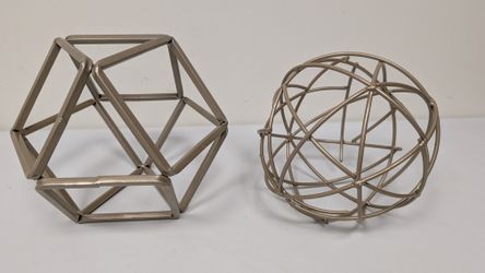 Decorative Metal Geometric Set