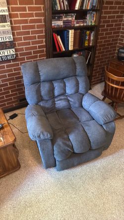 Power Lift Recliner w/Massage & Heat