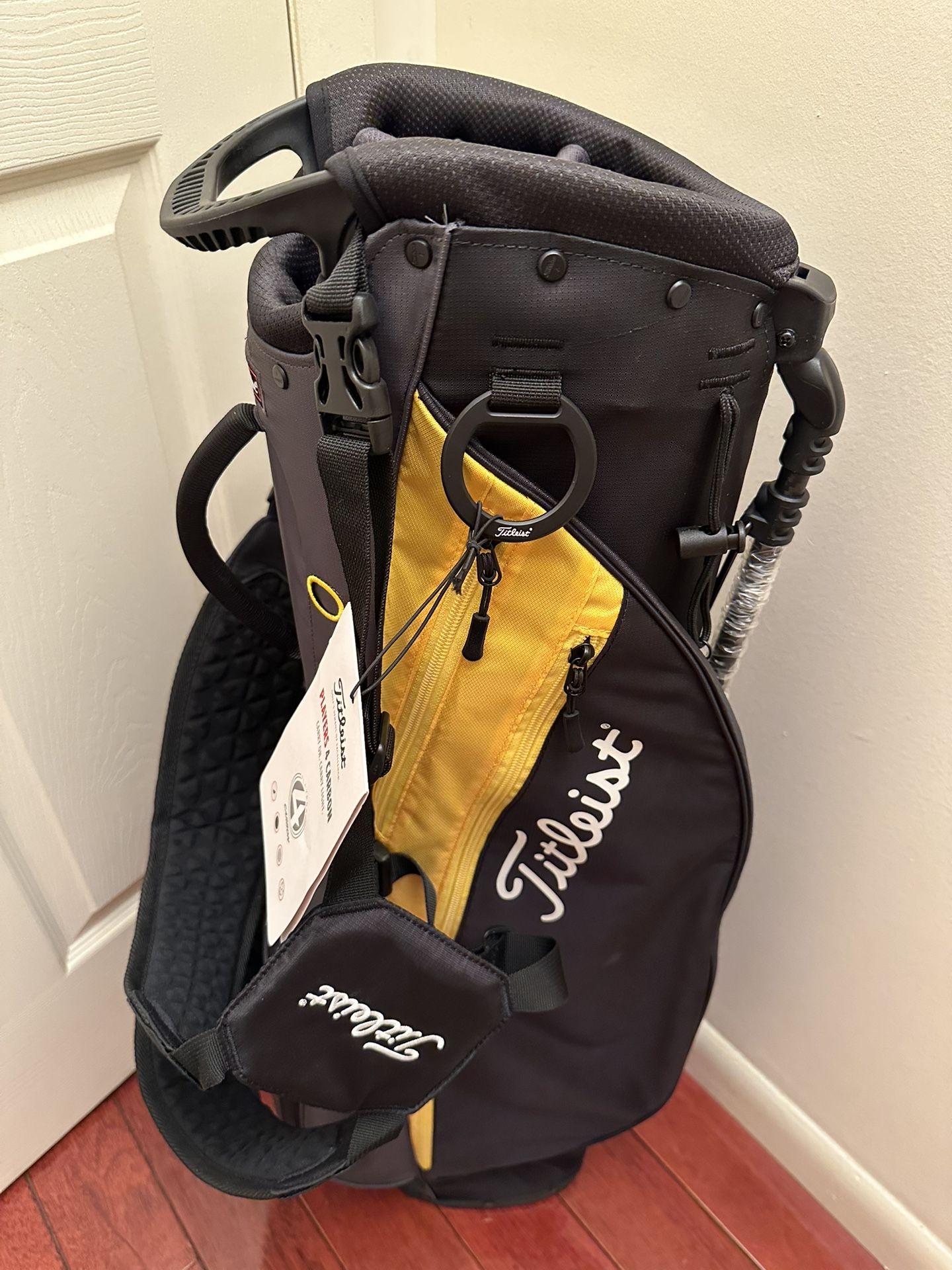 Titleist Players 4 Carbon Stand Bag