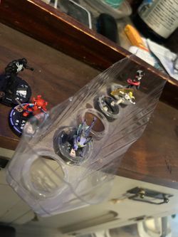 Selling hero clix chase and rare