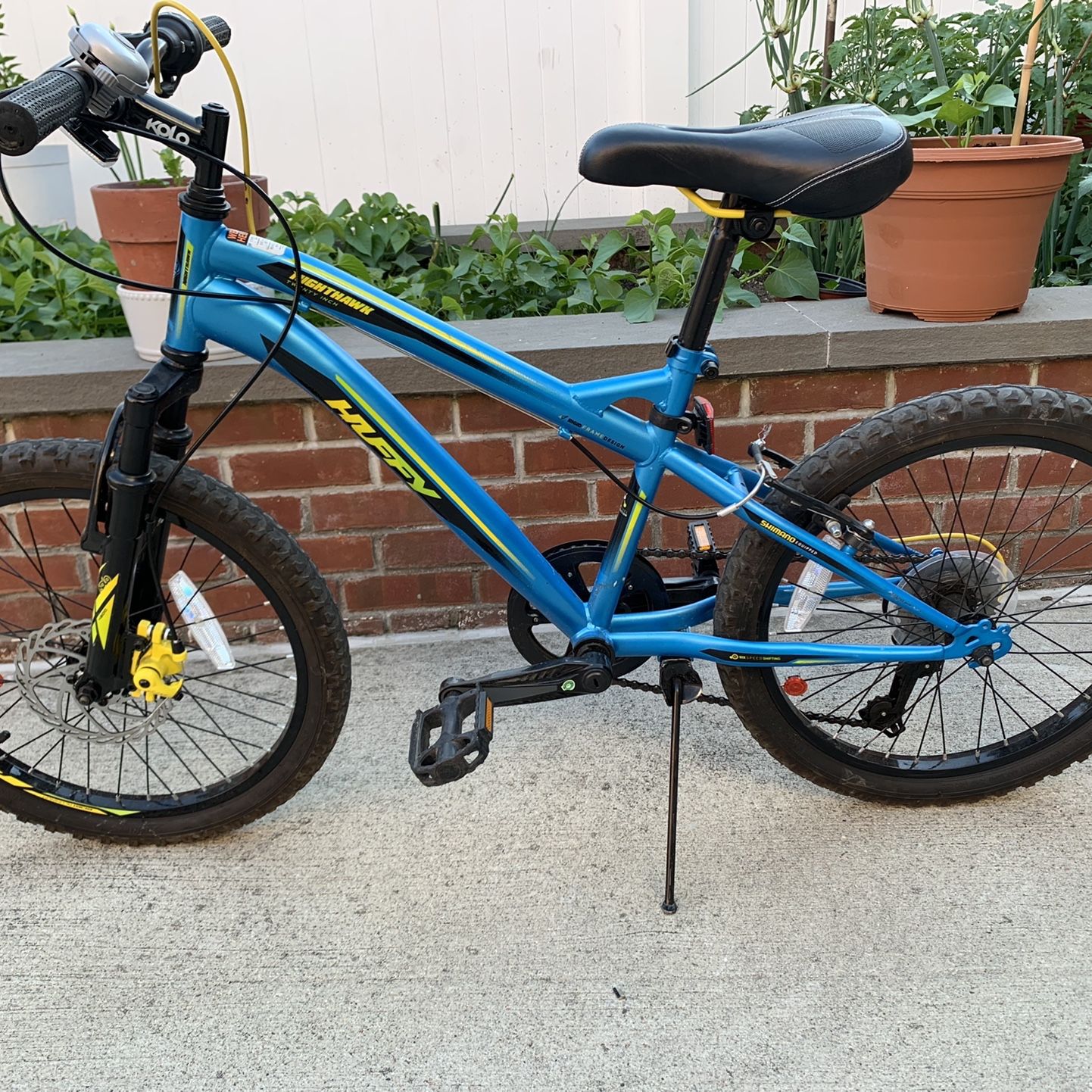 Huffy 20 Inch Nighthawk Mountain Bike Bicycle Blue for Sale in Mineola NY OfferUp