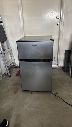 Whirlpool Mini Fridge