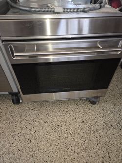 Wolf SO30F/S 30" Stainless Steel Electric Single Wall Oven