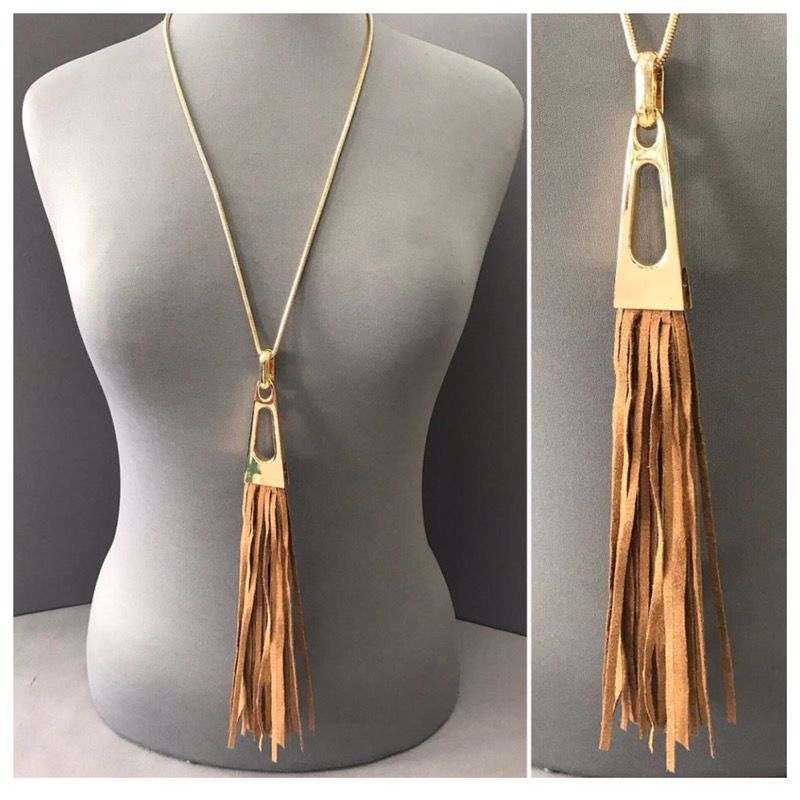 Tassel necklace