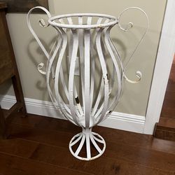 Iron Plant Stand - 32” Tall 