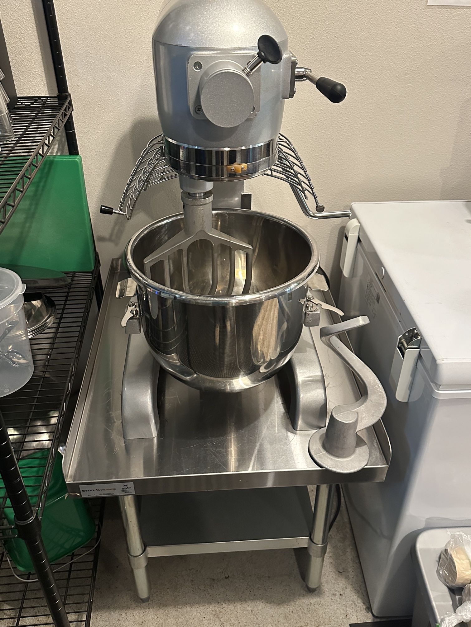 Primo 20 Quart Commercial Mixer + Stand