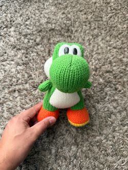 Yarn yoshi amiibo