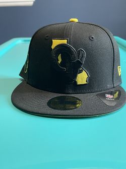NFL RAMS FITTED HAT SIZE 7