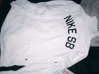 BRAND NEW NIKE SB WINDBREAKER ALL WHITE Large XLarge