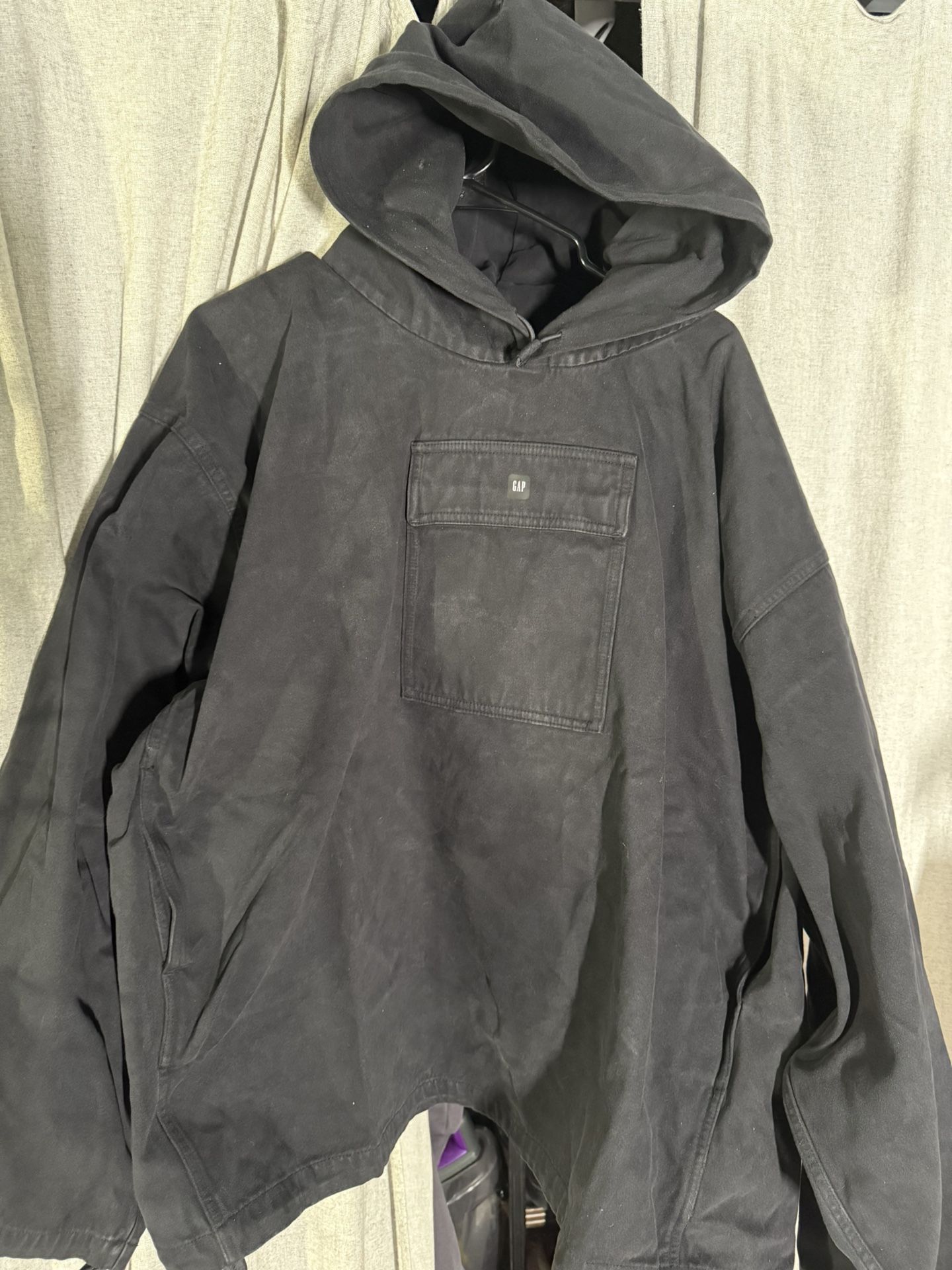 Yzy Gap Balenciaga