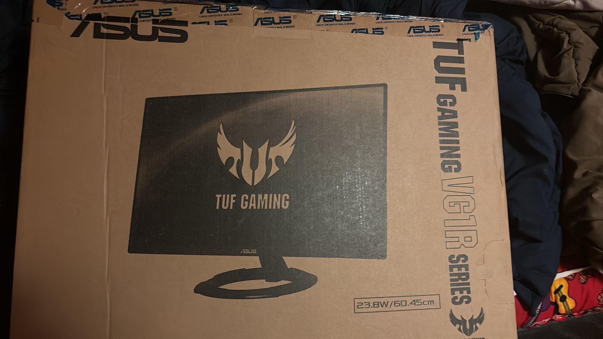 ASUS 165hz IPS GAMING Monitof