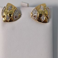 18kt Diamond Earrings