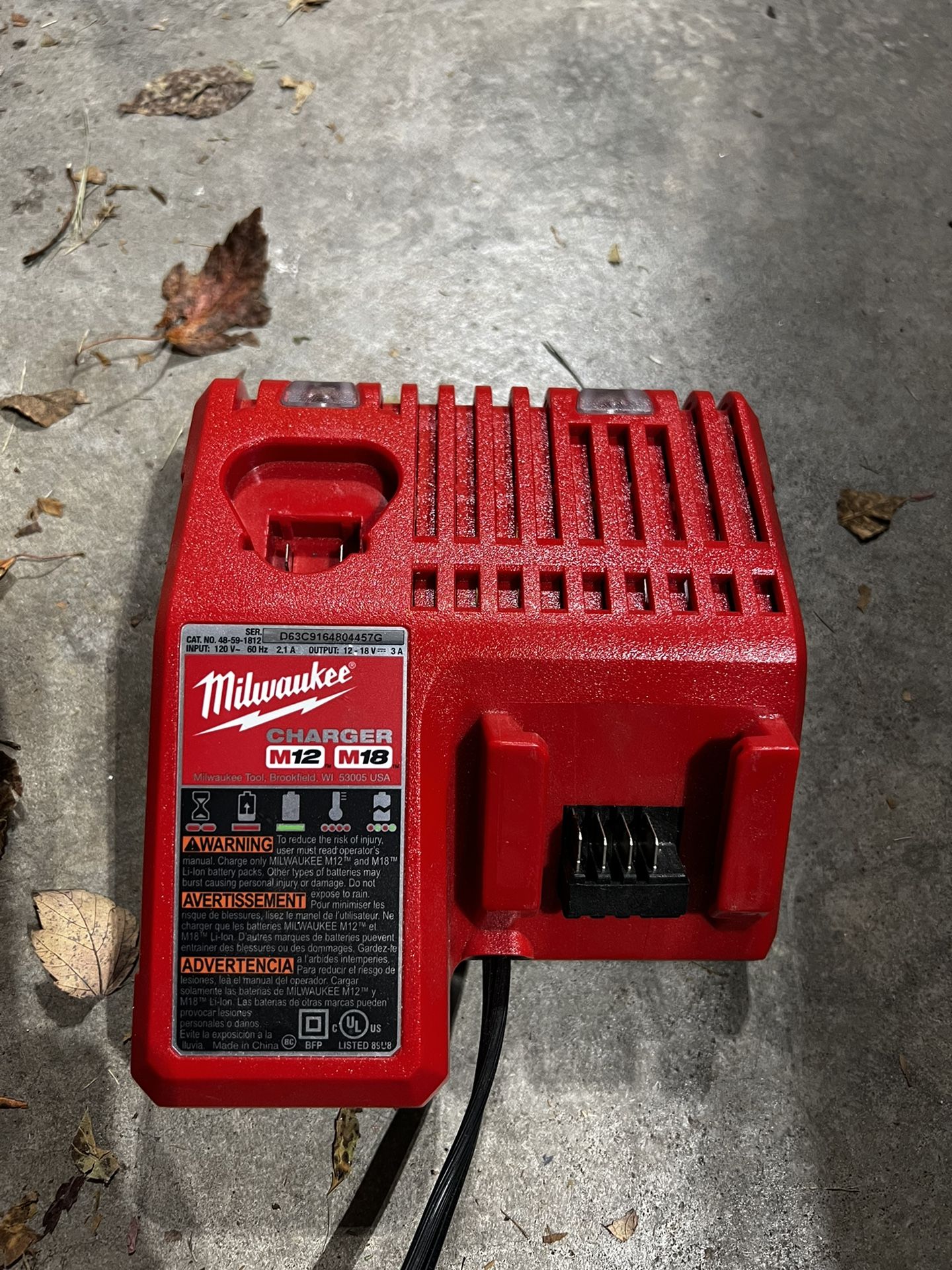 milwaukee m18&m12 charger
