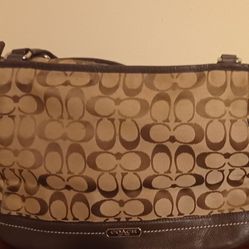 Ladies Coach Handbag & Purse