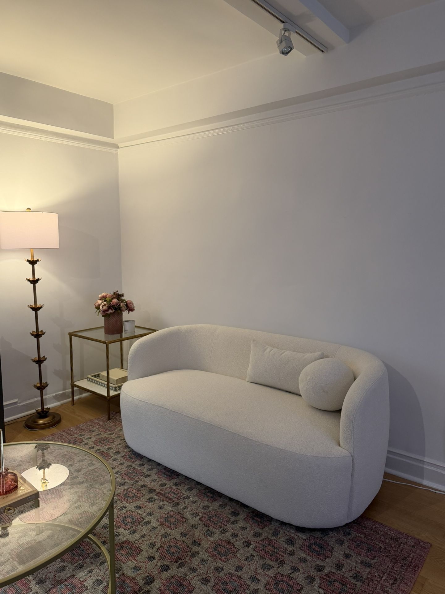 Small Sofa, Perfect For Studio Or Bedroom!