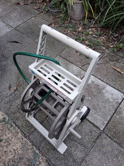 Water hose reel (read details below)