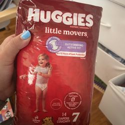 Huggies Size 7
