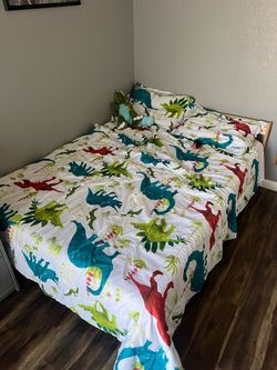 Kids bed - ikea