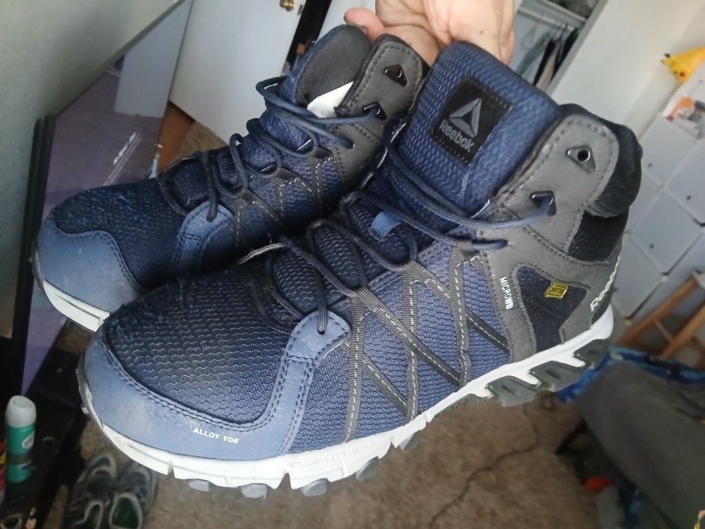 Size 12 Reebok Alloy Toe Work Boots 