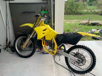 Suzuki rm 125