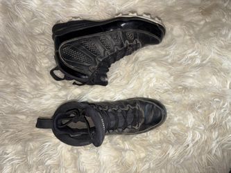 Men’s Shoes Size 9 