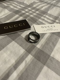 GUCCI RING