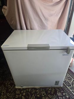 Midea chest freezer
