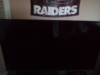 ROKU TV 55 inch .With tv stand included
