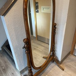 Mirror!! sturdy and heavy. Need gone. Message for address. Pick up in the morning Renton.