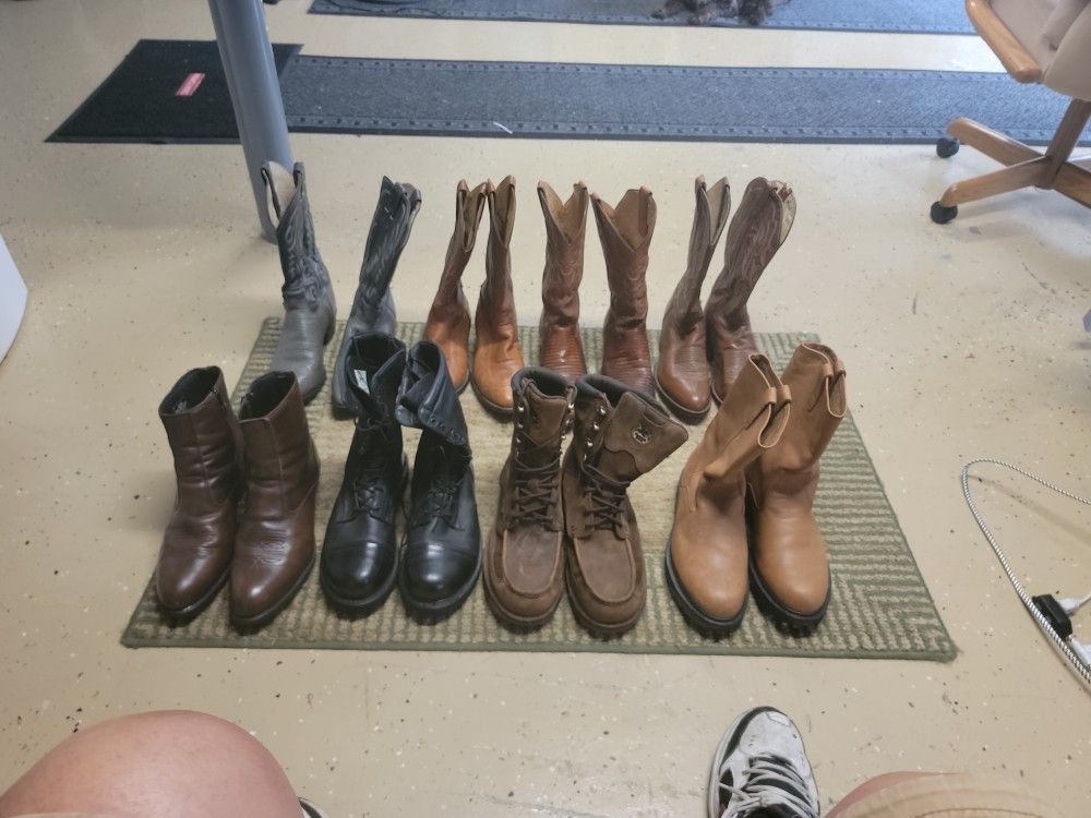 BOOTS