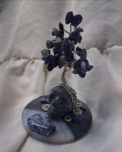 Sodalite Crystal Gemstone Skull Tree on Agate Slice
