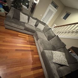 HUGE Custom OR Made Stanton Couch ! With Chase Lounge + Extra Cushion 