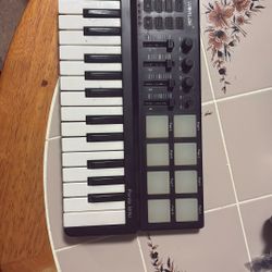 Mini Keyboard 
